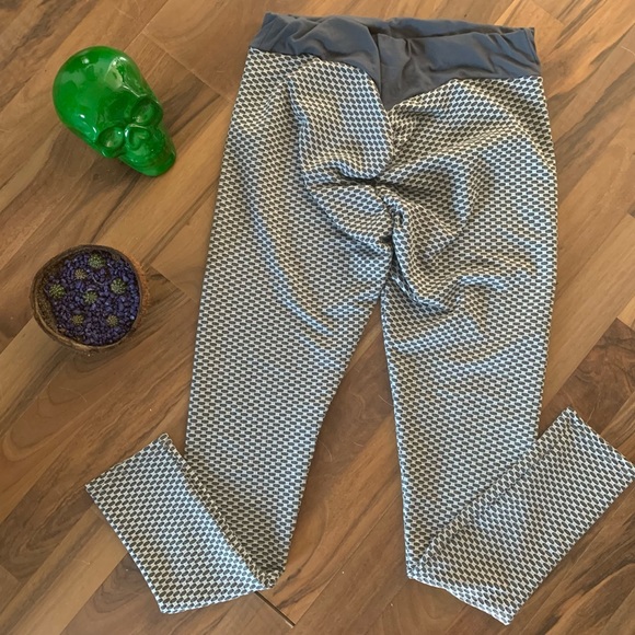 TikTok legging - Picture 3 of 4